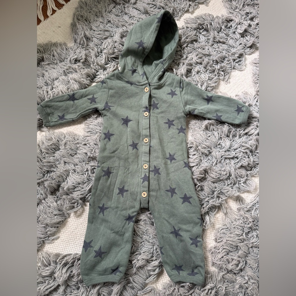 Grayson Collective - 6-9M button onsie - green and stars